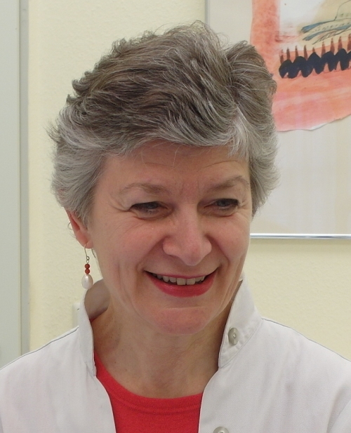 Dr. <b>Annette Zimmer</b> - annette_zimmer